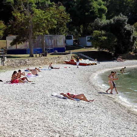 With A Parking Space - 16053