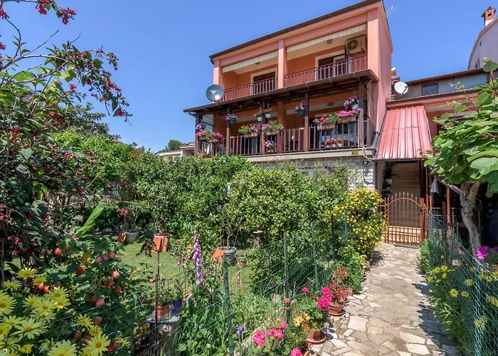 Daire With Parking Space - 16053 Pula